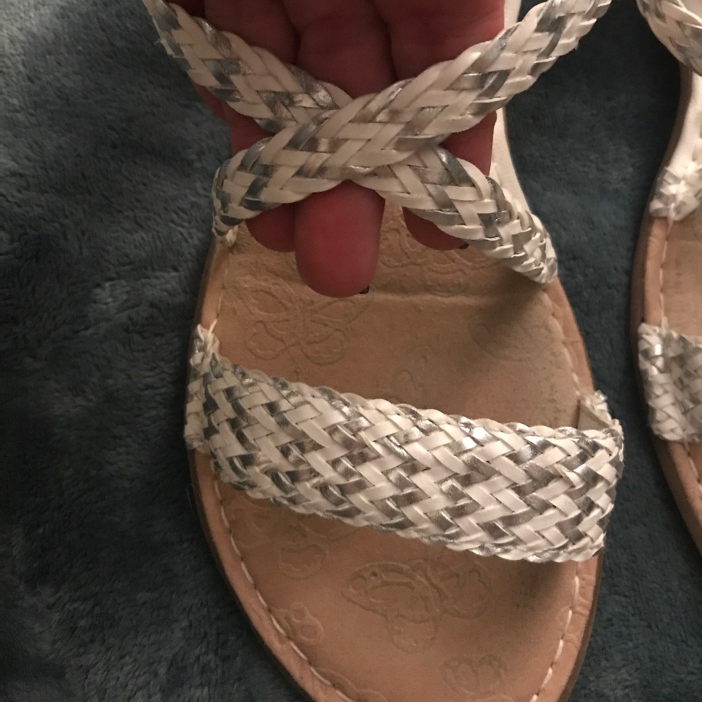 BOC sandals, so cute!!